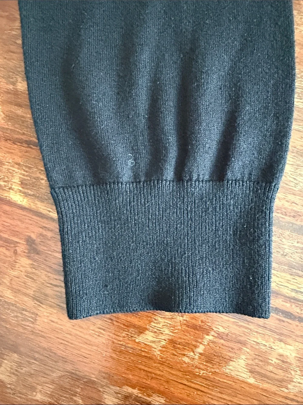 Men's Banana Republic Black V-Neck Sweater